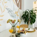 Old Town View - Boutique Apartment Bucharest